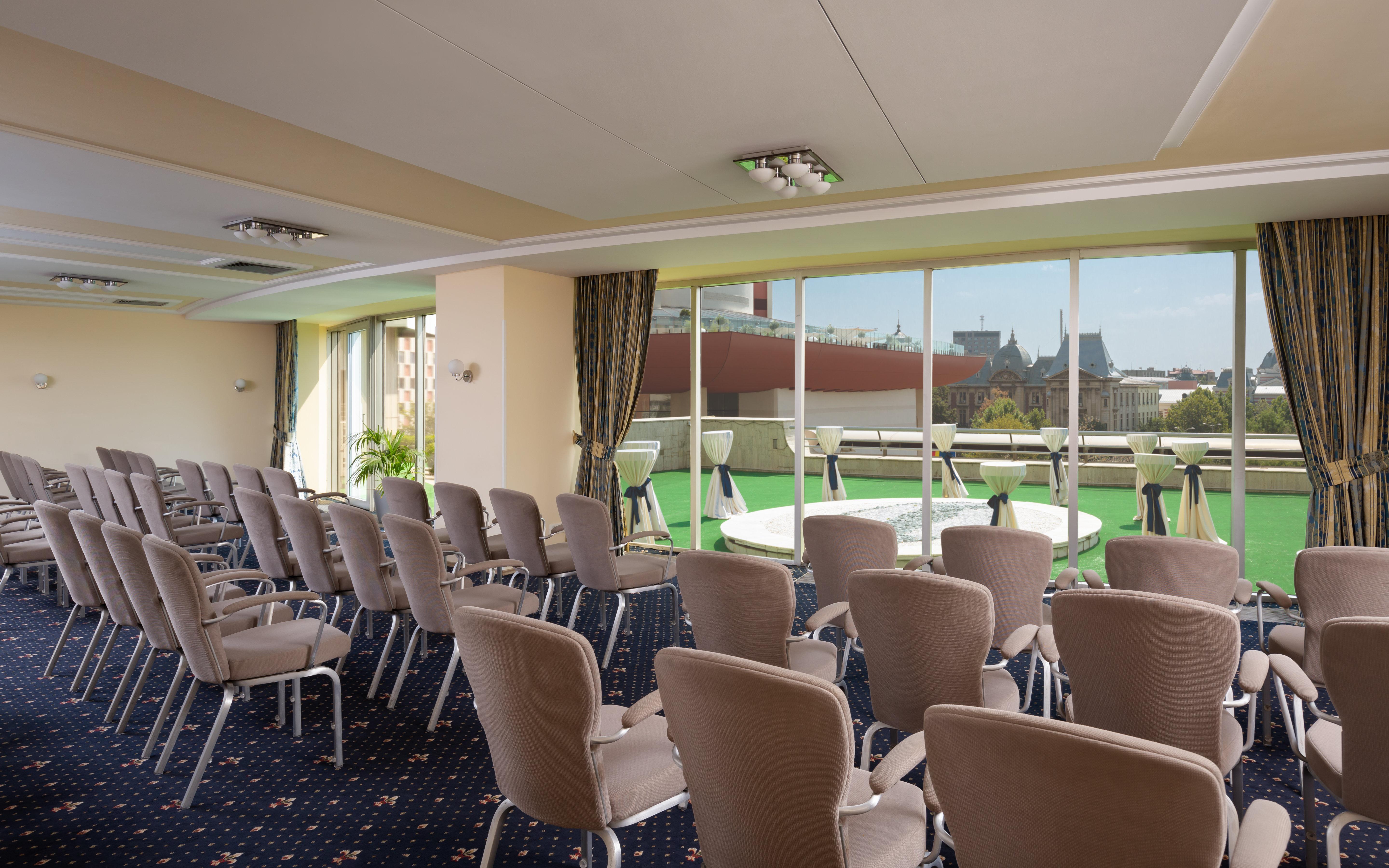 Grand 5* Bucarest